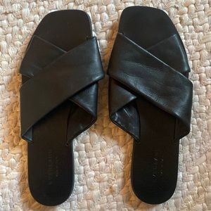 MOVING SALE! 
Everlane leather crossover sandals.
